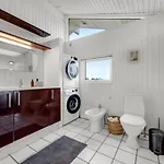 Josef - 950m From The Sea By Interhome *