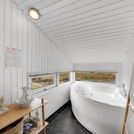 Сasa de vacaciones Josef - 950m From The Sea By Interhome *